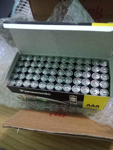 Nhà bán đóng gói kỹ, giao đúng số lượng. Pin của thương hiệu này luôn tốt từ trước giờ. Tiki giao hàng nhanh