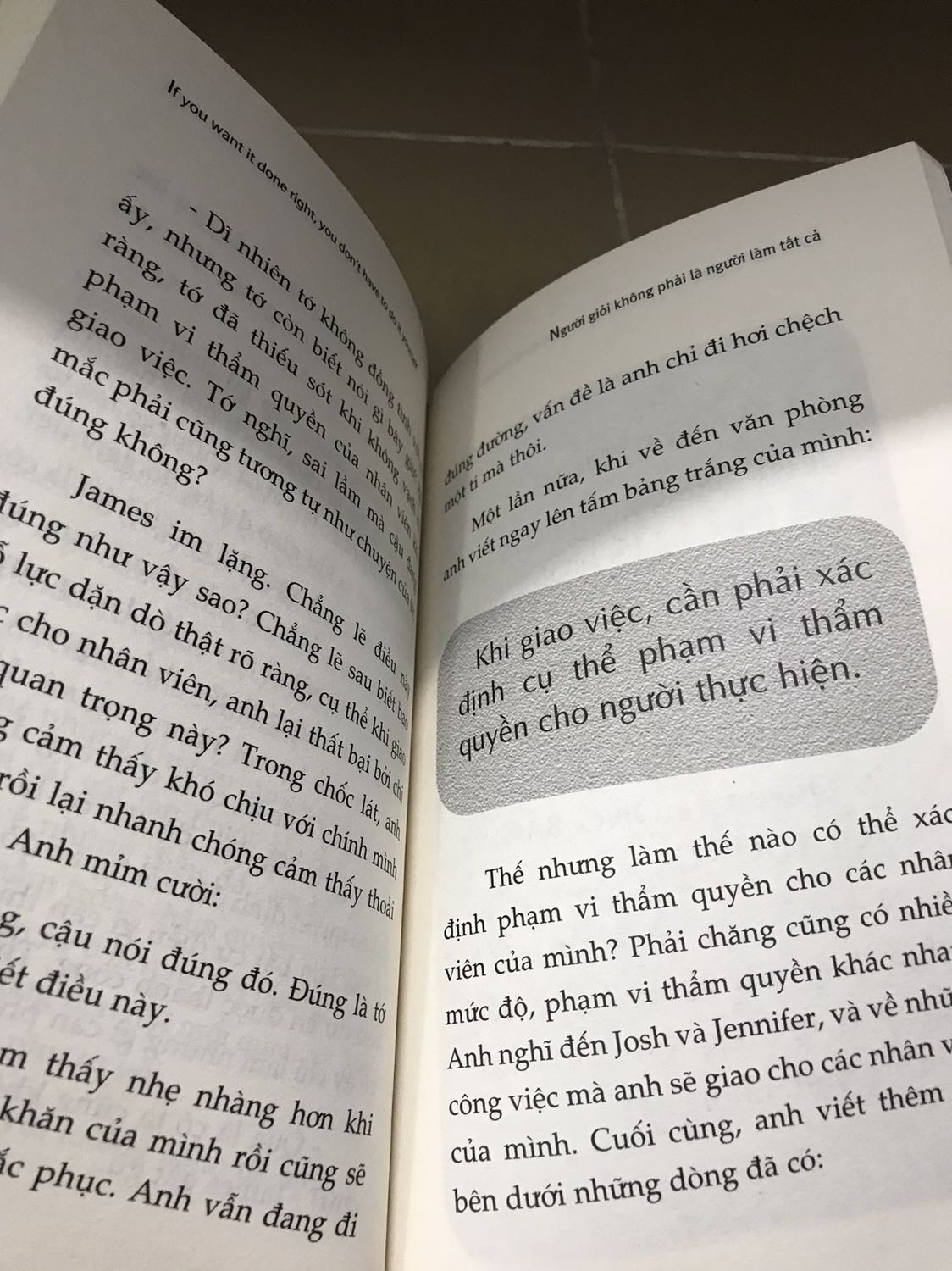 Giá tốt, nội dung đáng tham khảo
Sách mua lúc hso giảm 50%, tuy có book care nhưng Tiki giao hàng vẫn đúng hẹn. Tiki hỗ trợ trách nhiệm. Lướt sơ nội dung sách là một bài học nhỏ về khả năng phân việc khi làm việc nhóm, giao việc khi làm quản lý.