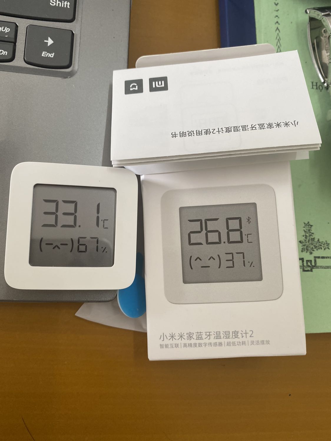 Trong hộp thiếu Pin đi kèm chỉ có sách hướng dẫn. Trong hộp thiếu Pin đi kèm chỉ có sách hướng dẫn.