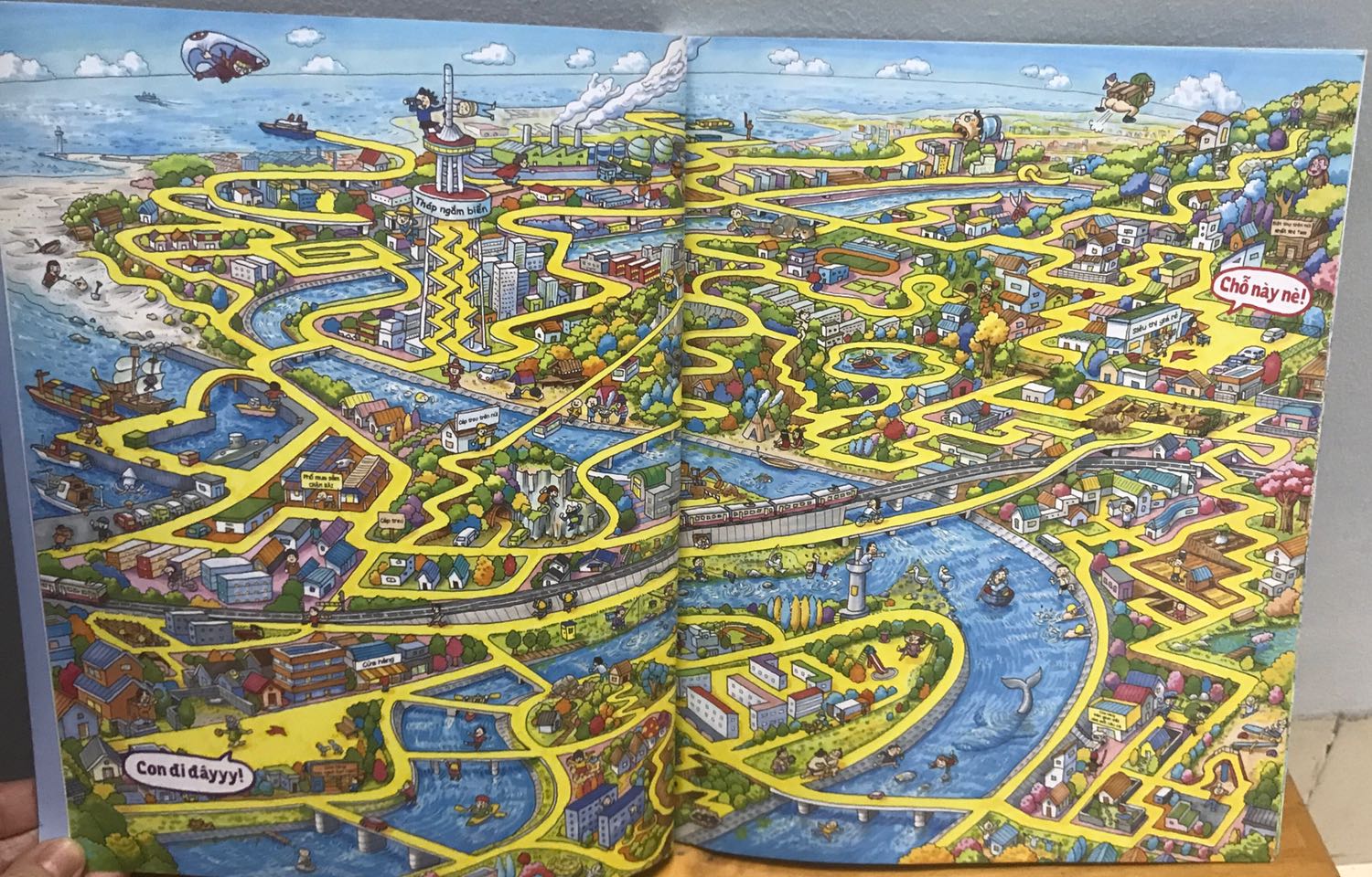 Thú vị. Nhiều nhân vật tên mắc cười đúng phong cách Nhật. Mê cung khá là khó, hình nhiều nên chi tiết hơi nhỏ. Bạn bé nhà mình ngày nào đi học về cũng phải lôi ra chơi 1 lát mới chịu