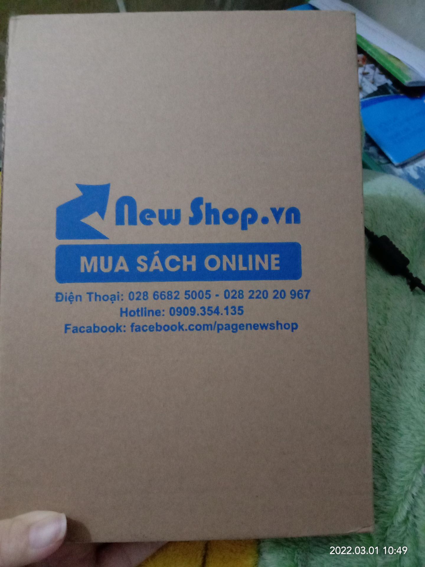giao hàng nhanh
đóng gói chắc chắn 
sách mới và đẹp 
5 sao nha
