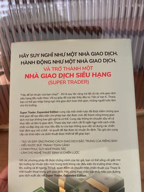 Ủng hộ anh Thái và Happy Live. Cá nhân thấy cuốn sách rất hay để hiểu tầm quan trọng của chiến lược xác định quy mô vị thế và quản lý rủi ro. Ngoài ra, còn rất nhiều điều cần học hỏi để kiểm soát, quản trị tâm lý trong quá trình giao dịch.