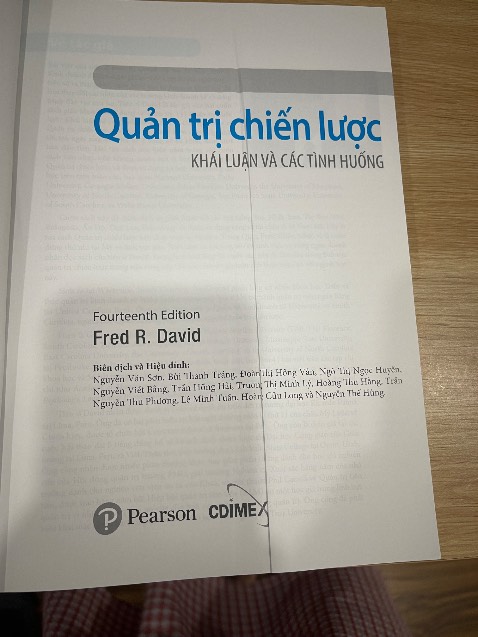 Sách bị cuộn giấy