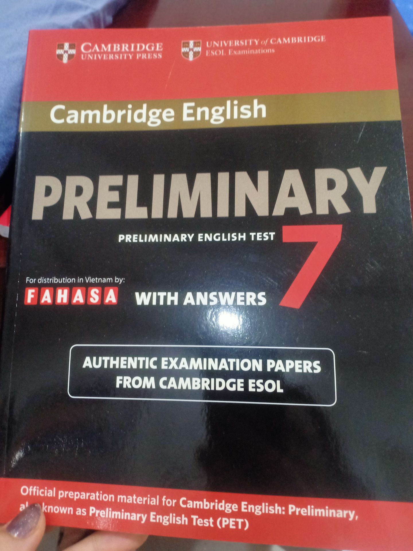 sach chất lượng,tốt,giao hàng nhanh,giá tốt