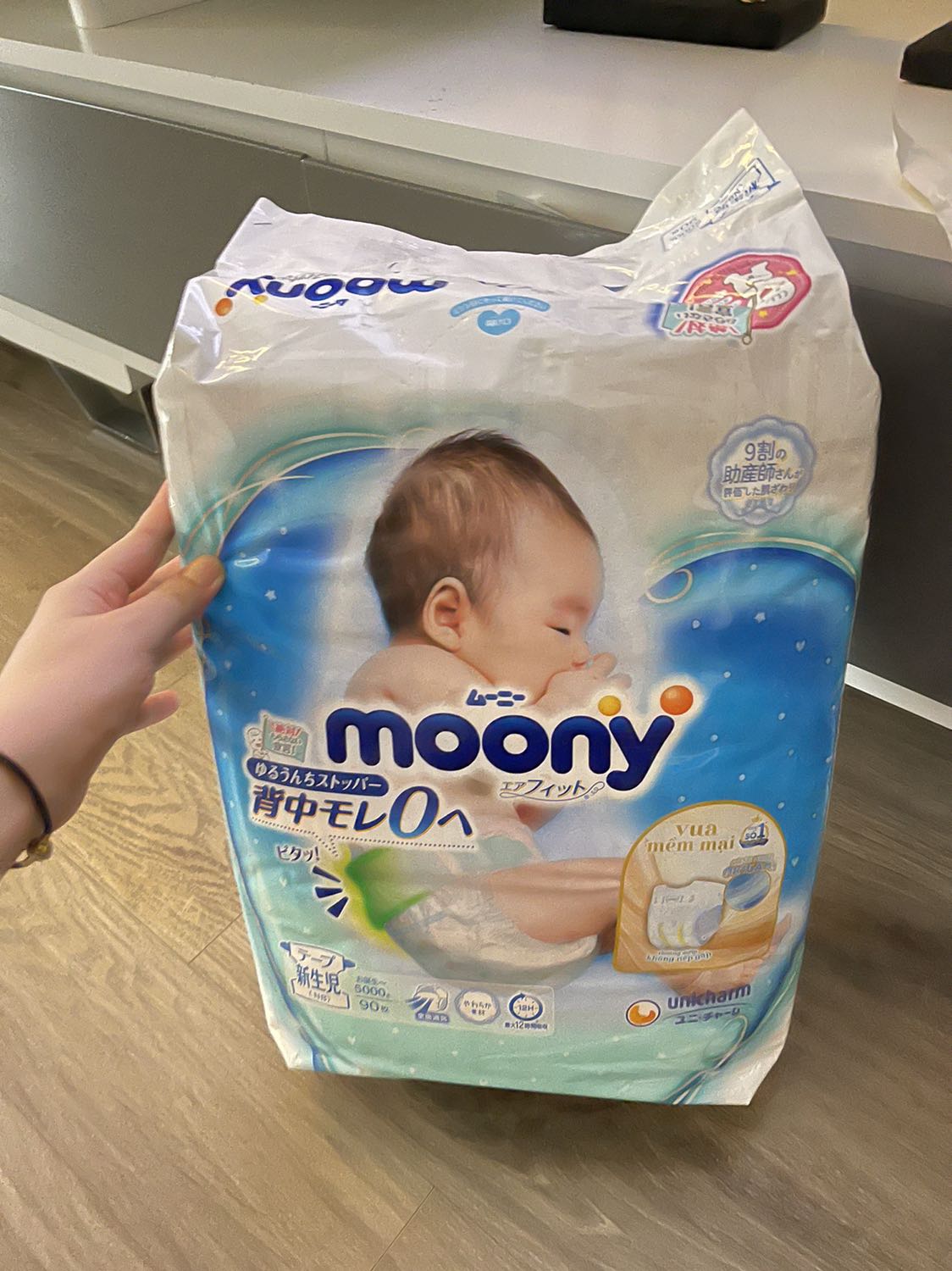 Giao hàng nhanh, sản phẩm tốt. Dược tặng kèm cân mini