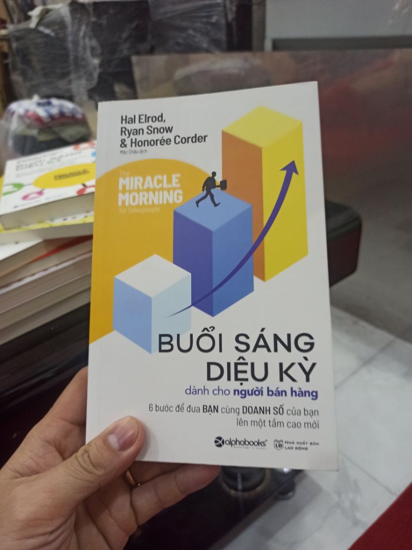 giao hàng nhanh sách bảo quản tốt. chưa đọc nên chưa đánh giá nội dung. đọc xong sẽ updated.