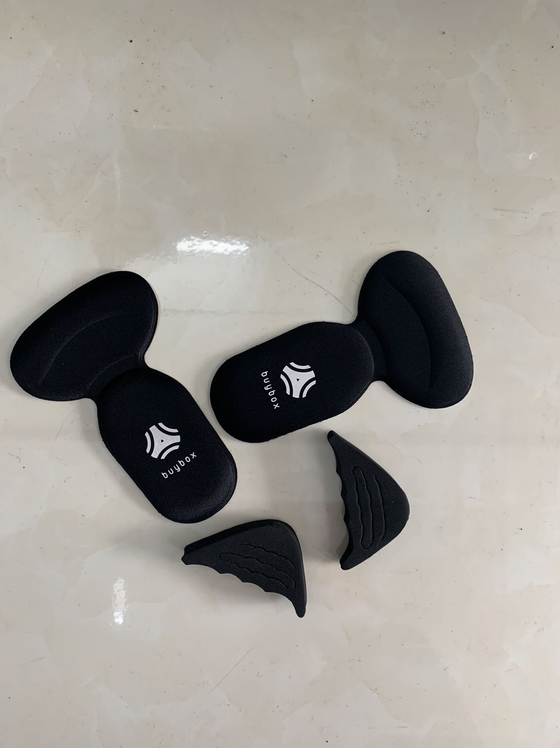 Hiệu quả chống tuột gót thấp