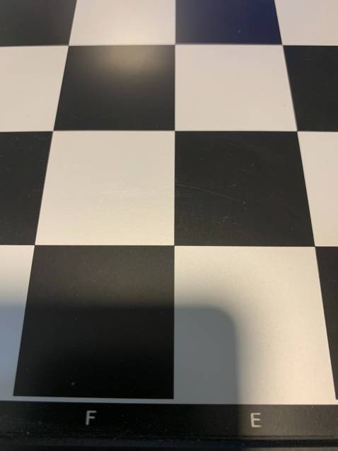 Cờ Vua Cao Cấp miDoctor (Chính Hãng) - NHỎ 3810A: 25 x 25 x 2 cm
Vừa nhận xong mà nhìn mê quá, quân cờ sơn 2 màu vàng bạc rất đẹp
độ hoàn thiện của sản phẩm rất cao
Sp có lực hút nam châm rất mạnh, nghiêng ngả bàn cờ thoải mái, quân cờ ko bị đổ.
Giao hàng nhanh, thanks tiki