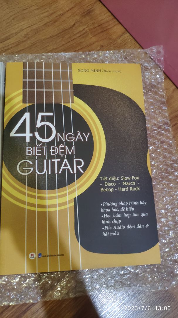 - Giao cẩn thận
- Sách hơi to vs tưởng tượng