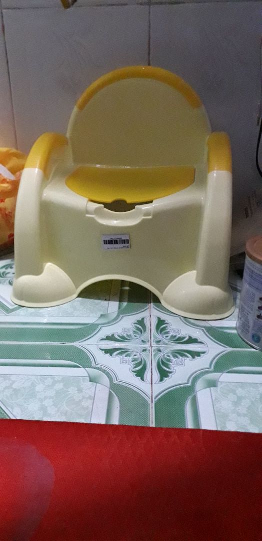 mua được sale 85k rất thích. thích màu . kiểu dáng. cũng chắt chắn.bé mình mới 4 tháng nên chưa dùng được . đợi lớn tí nữa . đóng gói chắt chắn. giao hàng nhanh gọn. cảm ơn shop và tiki