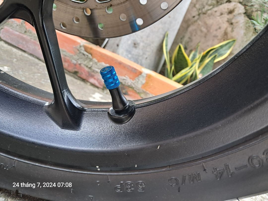 Kiểu dáng đẹp, chất lượng tốt, đóng gói cẩn thận