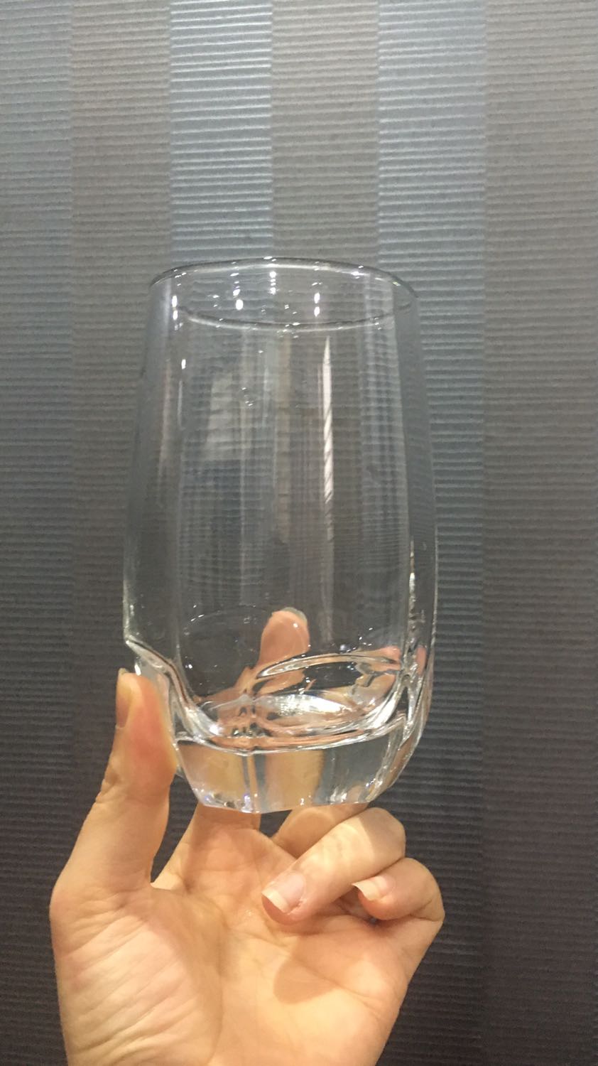 Bình đẹp chất lượng . Đóng gói cẩn thận