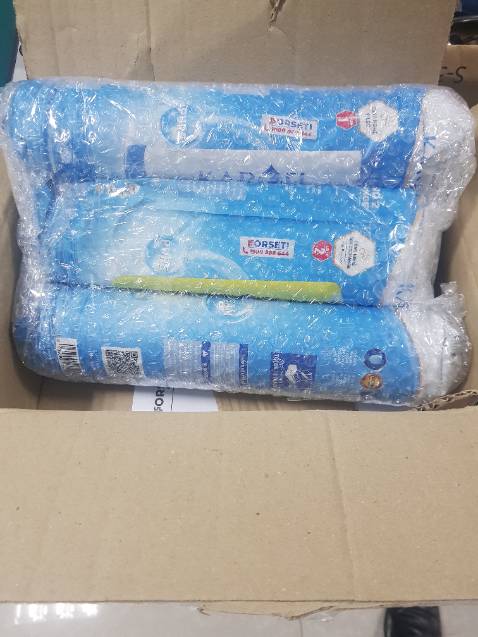 Hàng đúng quảng cáo tặng 5 sao Hàng đúng quảng cáo tặng 5 sao