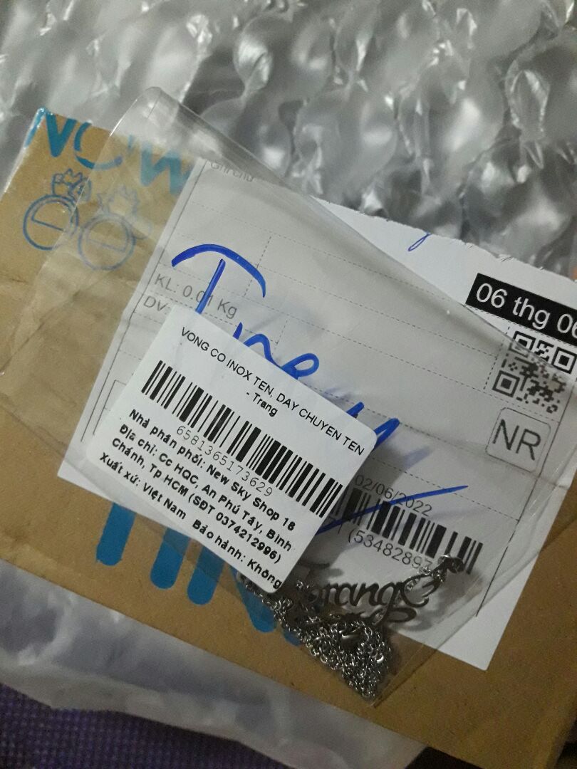 giống hìnhh, đẹpp, giao hơii lâu, nên muaa nkee sẽ ủng hộ shop lần sau:)