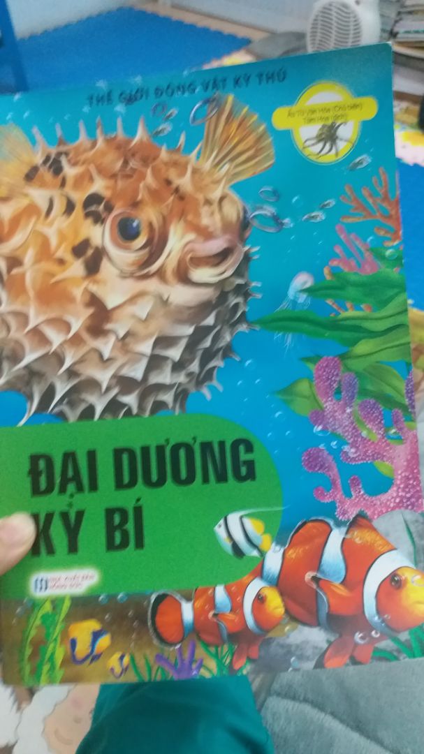 Giao hàng nhanh chóng, nội dung sách khá hay, bé nhà mình 5 tuổi rất thích mẹ đọc cho nghe