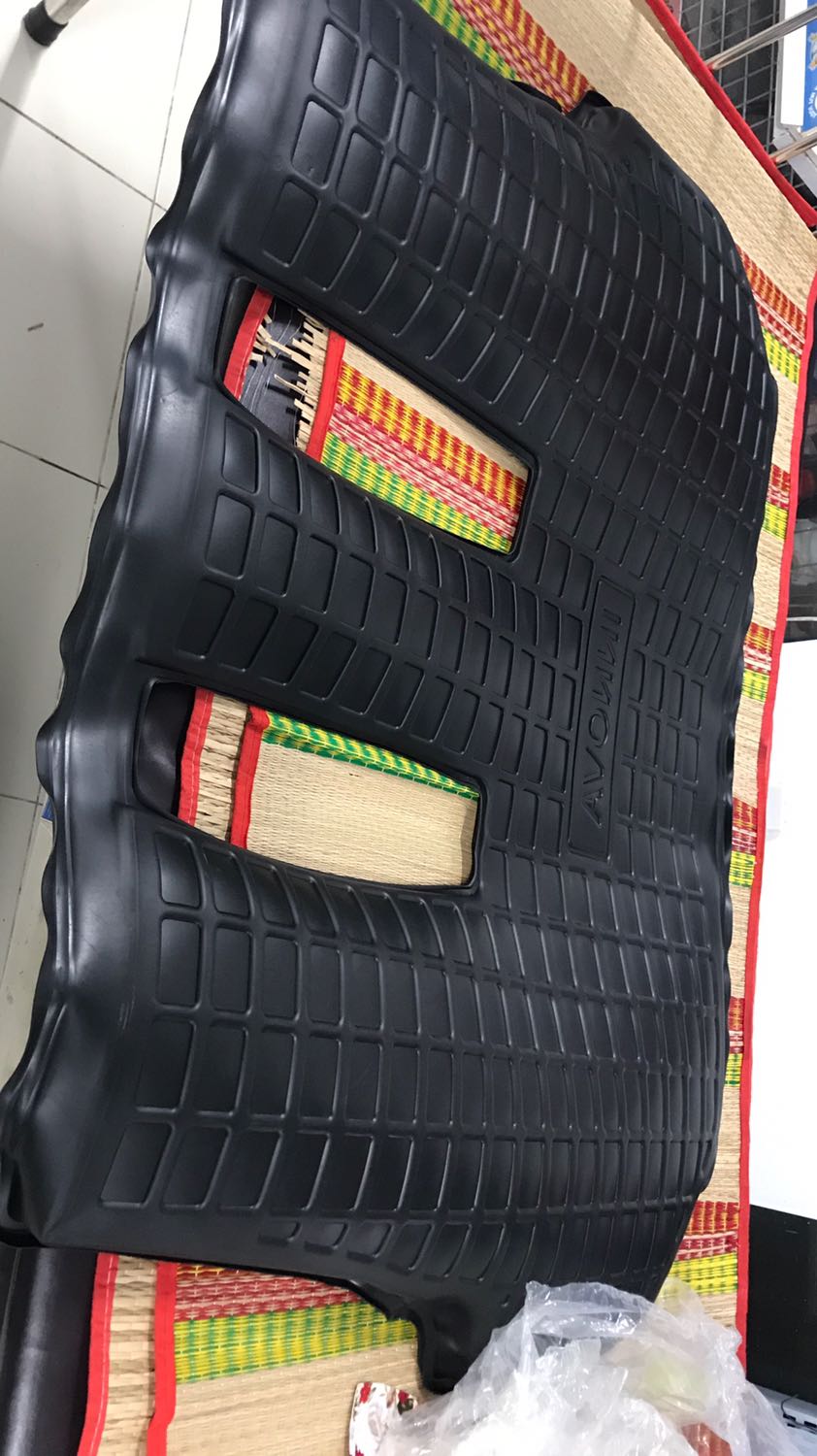 Rồi như vầy sao bỏ lên xe. Làm ăn thì cũng chừa cái đức cho dòng họ chứ. Thời kỳ dịch bệnh mà tụi bây làm như kể kiếm tiền đi trị covid hay gì ?