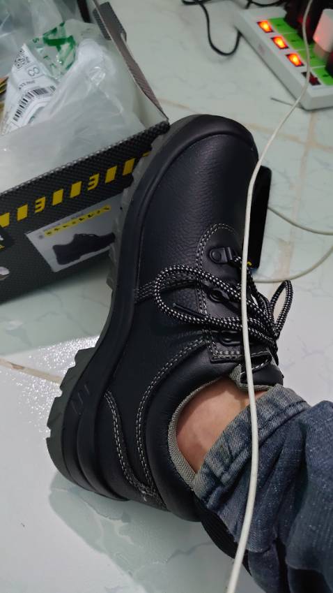 Giao hàng nhanh, hàng chính hãng.