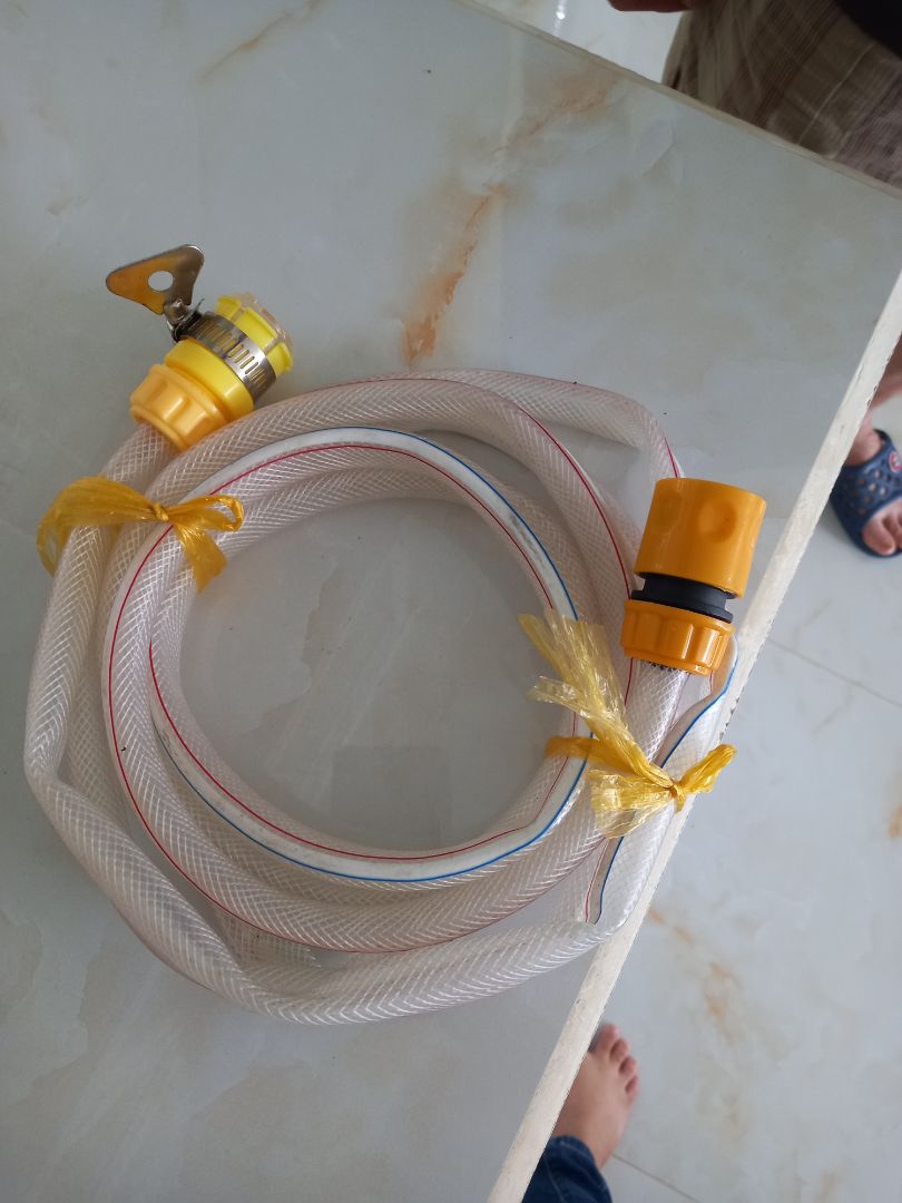 tiki hỗ trợ giup mình,mua 7m mà gửi có 3m,ống quá dở không sử dụng được,liên hệ shop ko thấy trả lời