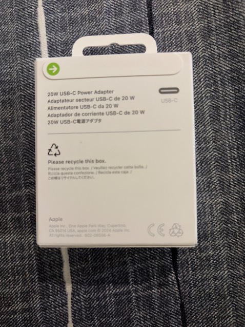 Sạc chính hãng apple nên yên tâm , giá tốt
