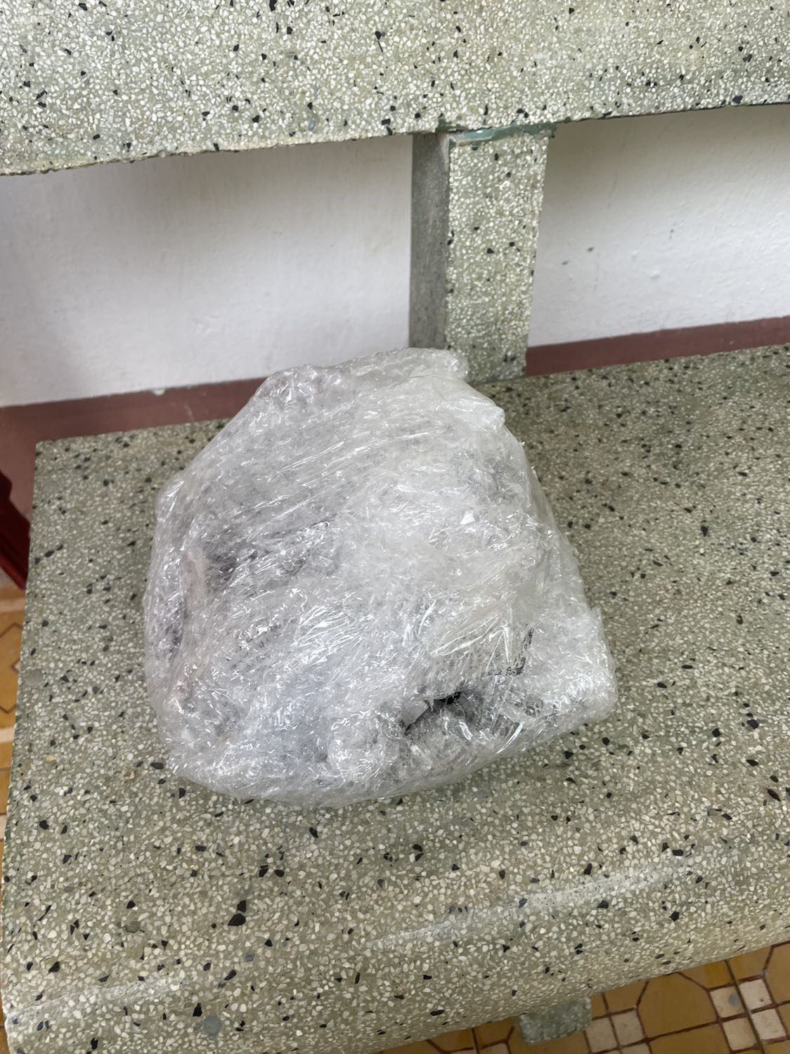 Bé bé xinh xinh , dùng để uống nước trà quá đẹp