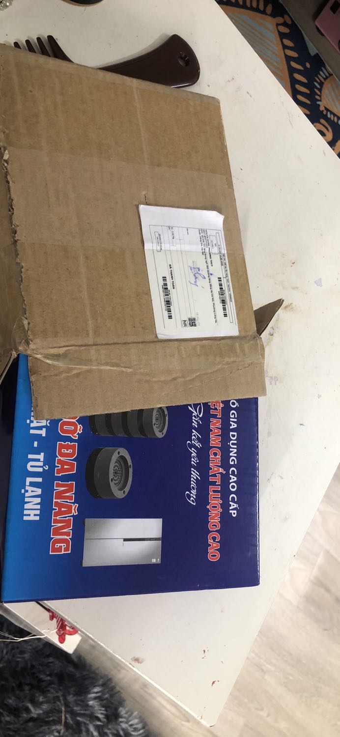 Sai sản phẩm ,ko đúng sản phẩm mình chọn ,quá tệ ,xem lại sản phẩm ,để ý vào