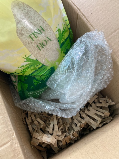 Đóng gói vô cùng kỹ lưỡng, giao hàng nhanh chóng sản phẩm đúng mô tả