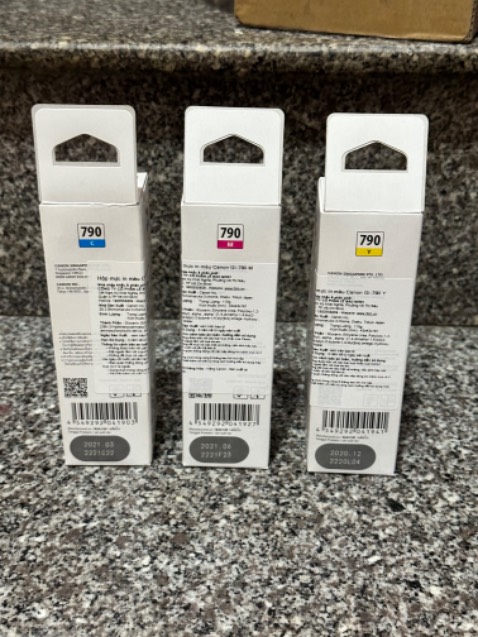 Đóng gói đẹp, hàng nguyên hộp chính hãng