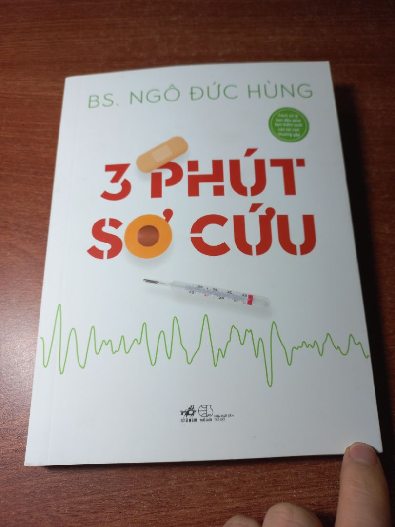 Sách giao đúng hạn, chất lượng hình ảnh in màu, nội dung sát với thực tế. Mua học và thực hành để giúp mình, hỗ trợ người trong trường hợp cần sơ cấp cứu. Mong thay!