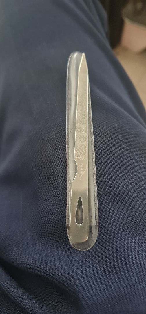 Chất liệu bền đẹp ,tốt.gọn nhẹ