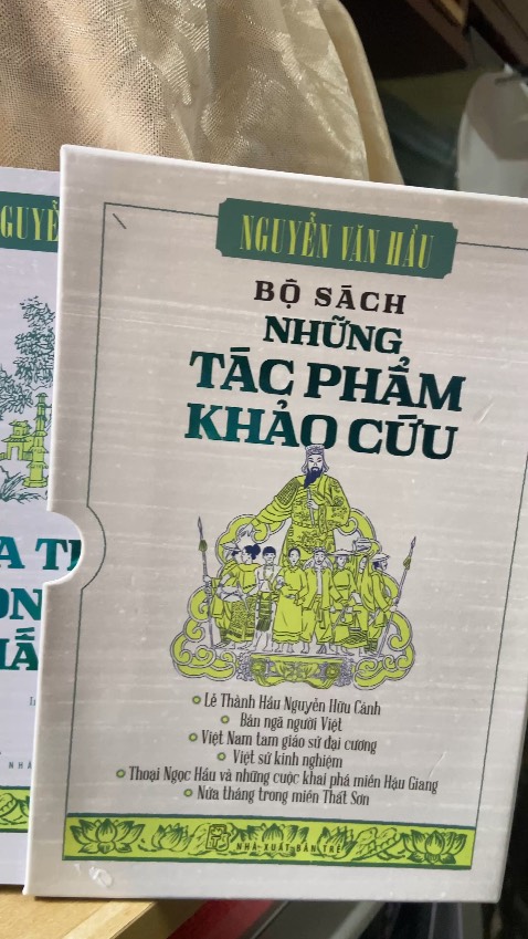Rất hài lòng với sản phẩm được giao. Sách in ấn đẹp. Nội dung súc tích. Cám ơn các bạn.