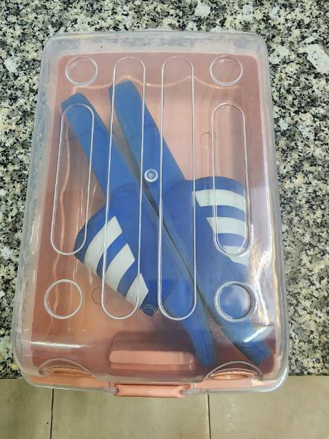 Sp tốt, mẫu mã đẹp, đựng giày nhìn sang lắm, shop nhiệt tình đổi sp lỗi, mình rất hài lòng