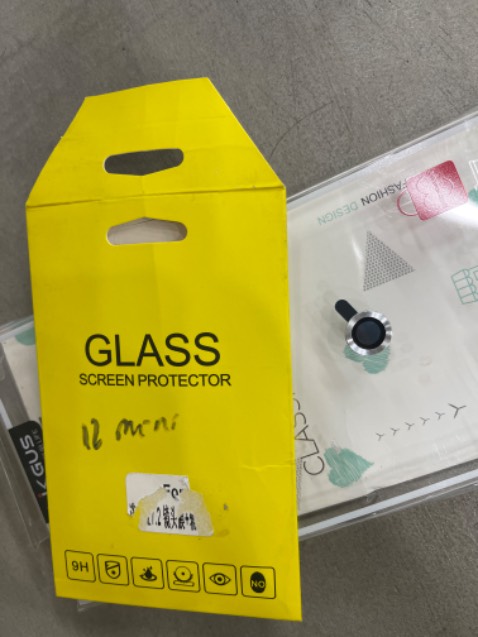 Mua cam12pro max mà giao 11pro , shop làm ăn quá tệ , mong mọi người tránh xa