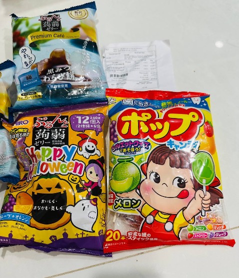 giao trễ mà còn giao sai r thiếu nữa 😡