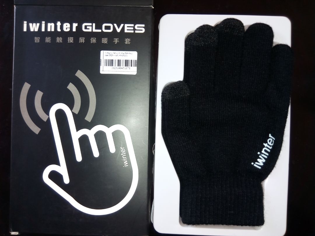 Hàng về muộn 2 ngày nhưng được đóng gói cẩn thận. Hàng giống như hình, rất đẹp Hàng về muộn 2 ngày nhưng được đóng gói cẩn thận. Hàng giống như hình, rất đẹp