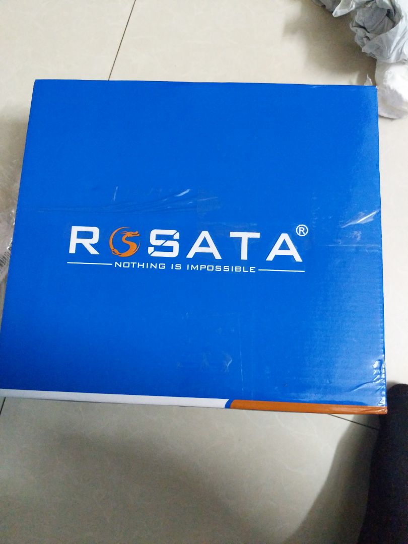 MÌNH NHận đc hàng r...

da mềm. đi êm...còn bền hay ko thì phải để 1 tg sau r mình đánh giá lại sau nhé