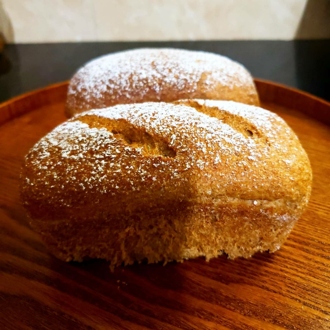 không nghĩ là đang dịch mà ship nhah đến thế. mẫu mã đẹp. chất lượng chưa dùng nên chưa biết