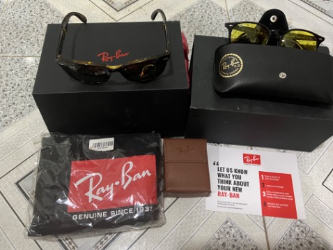 Đây là lần thứ 2 mình mua kính RayBan ở shop này, giá cả hợp lý mình canh sale lớn nên đc giảm mạnh, kính đúng hàng chính hãng. Giao hàng rất nhanh.
Mong rằng shop sẽ có nhiều chương trình giảm giá sâu để đến tay nhiều người dùng hơn nữa, chúc shop thành công và sớm có chi nhánh tại SG 🤗
Lần này mình mua kính gập này vừa khuôn mặt mình lắm, đeo lên rất là đẹp mình rất thích.. cảm ơn shop rất nhiều 🥰, có dịp mình sẽ ủng hộ shop nữa nếu có đợt sale lớn tiếp hehee
