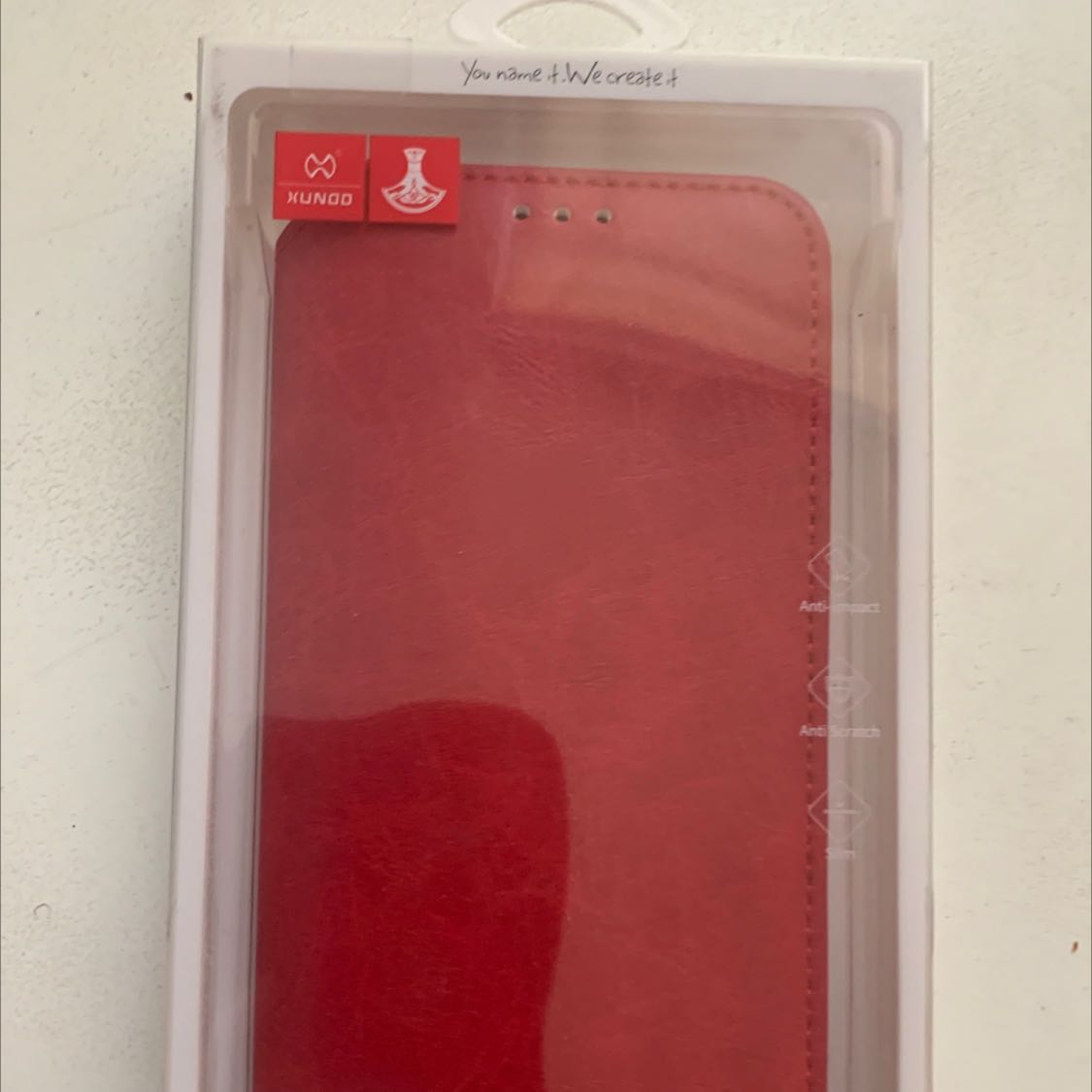 Tôi mua bao da màu nâu nhưng shop giao màu đỏ, Nhờ shop đổi màu nâu dùm