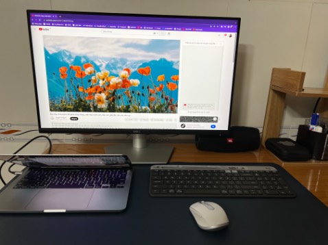 Bỏ ra hơn 8tr hồi hộp ghê luôn, trươc gio chi mua hàng dươi 5tr hom nay nhan cai man hinh oi qua tuyet vơi Bỏ ra hơn 8tr hồi hộp ghê luôn, trươc gio chi mua hàng dươi 5tr hom nay nhan cai man hinh oi qua tuyet vơi