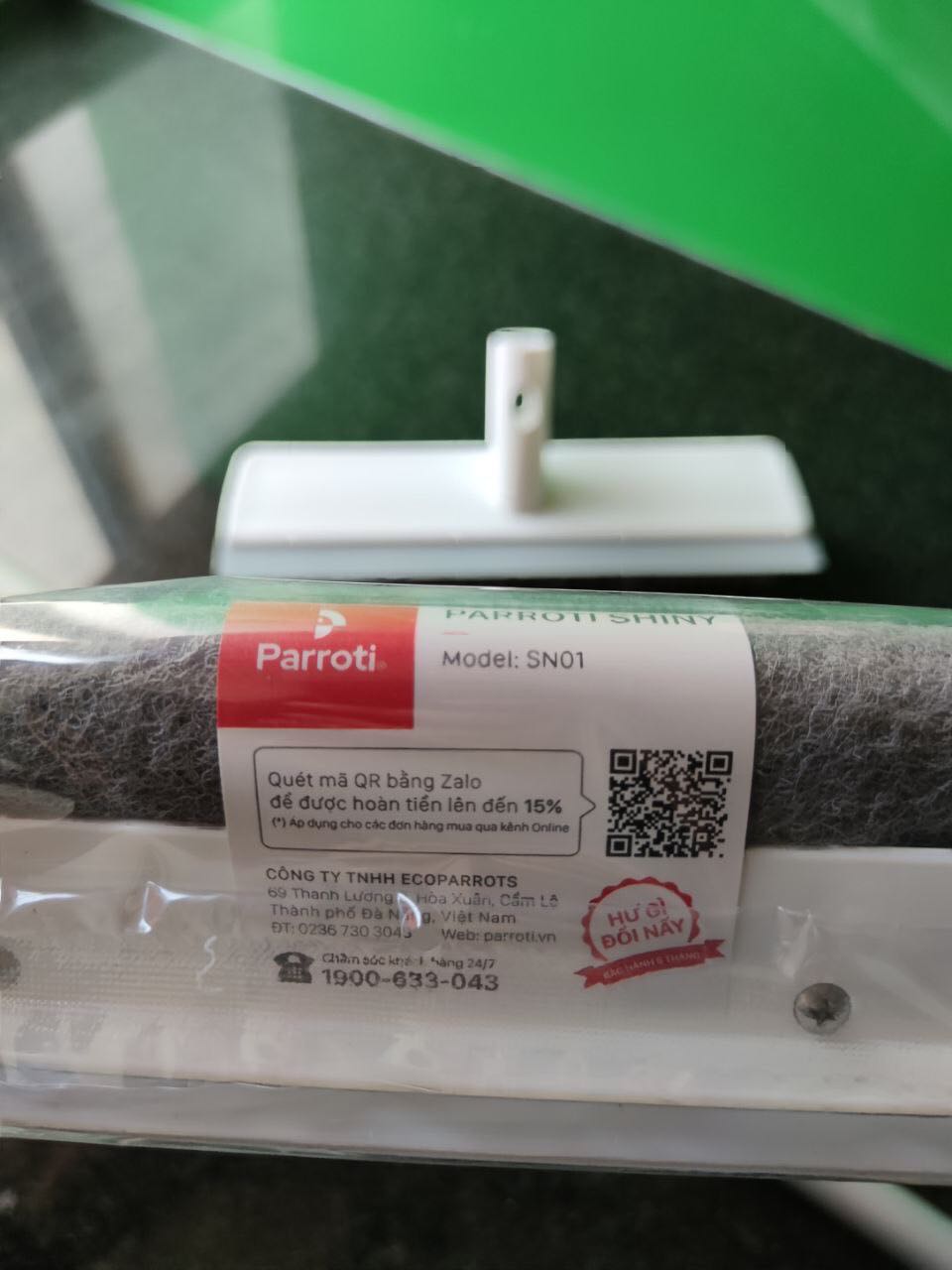 Mình vừa nhận hàng xong, săn được sale giá quá tốt so với chất lượng, lần đầu tiên mua hàng online mà hài lòng vậy, thiết kế và chất lượng nhựa phải nói là đỉnh, tem mã đều thiết kế rất đẹp, cách đóng gói chỉn chu và đẹp nữa, hàng hiệu có khác, chỉ có một điểm mình góp ý là phần vỏ hộp hơi mềm nên khi nhận hàng hộp hơi móp tí nhưng không sao sản phẩm bên trong như này là yêu rồi, cảm ơn shop cảm ơn Tiki 🥰🥰🥰