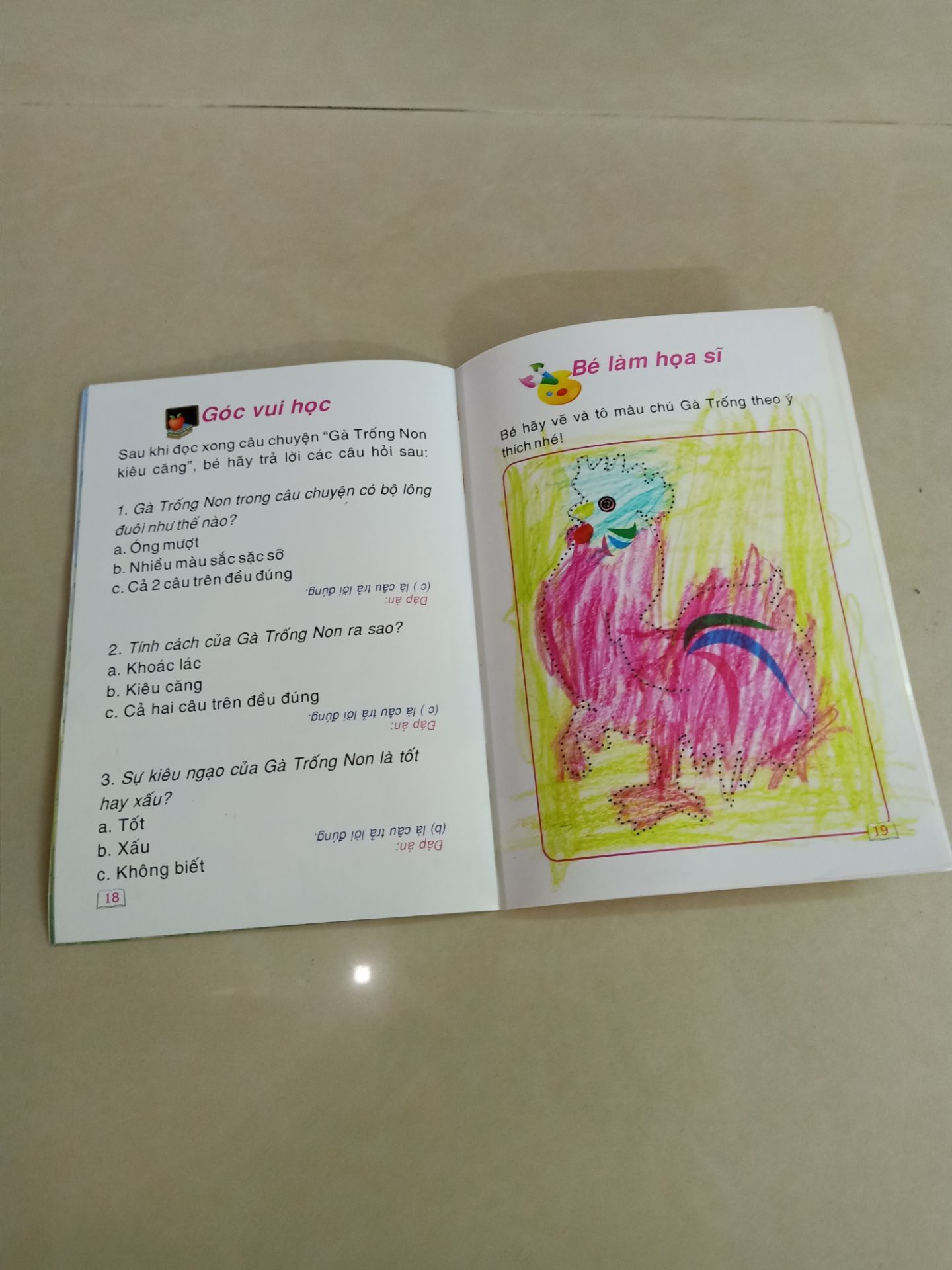 nội dung phù hợp với bé, chất liệu sách tốt, thú vị nhất là có hoạt động phía sau sách cho bé làm như ảnh chụp minh họa