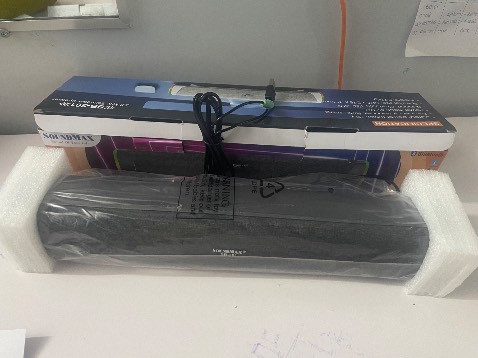 Đóng gói kỹ, khá nhẹ, gọn gàng, hoàn thiện tốt, âm thanh ổn, giá hợp lý. BT kết nối nhanh, ổn.