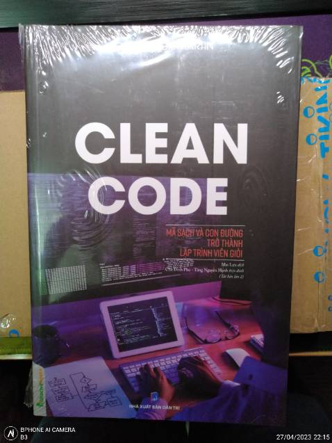 Sách dày, in đẹp, xem review hơi lo chút, nhưng nhận sách tình trạng đẹp k có gì để chê. Ship nhanh.