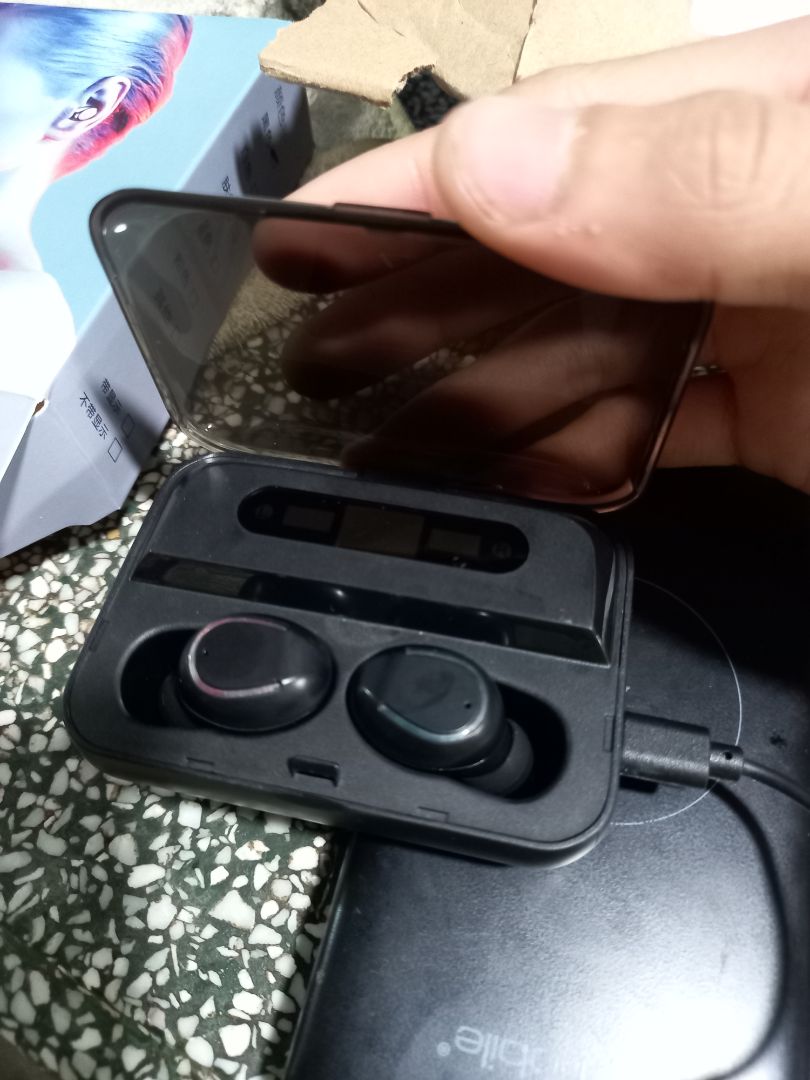 sao em bật nó không lên không kết nối được luôn