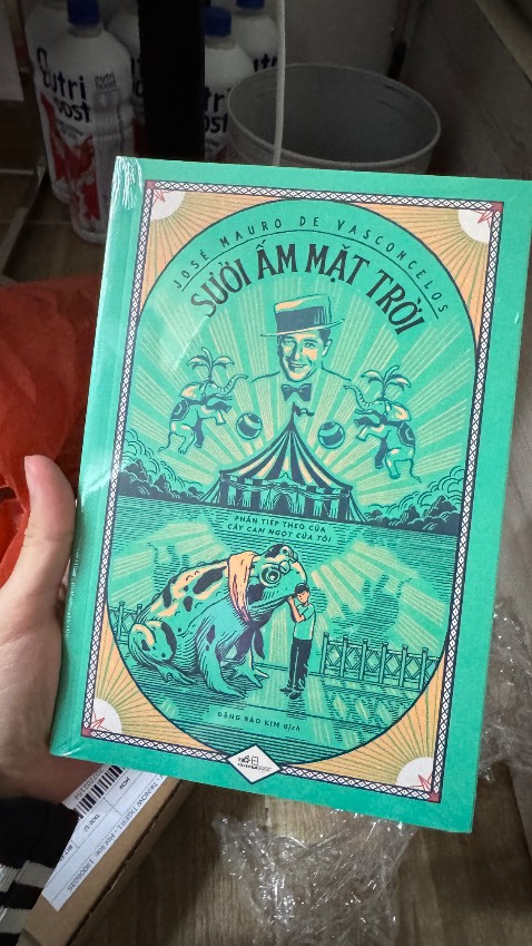 Bọc hàng kỹ, giao đúng trước 10h, sách đẹp ok không bị cấn góc
