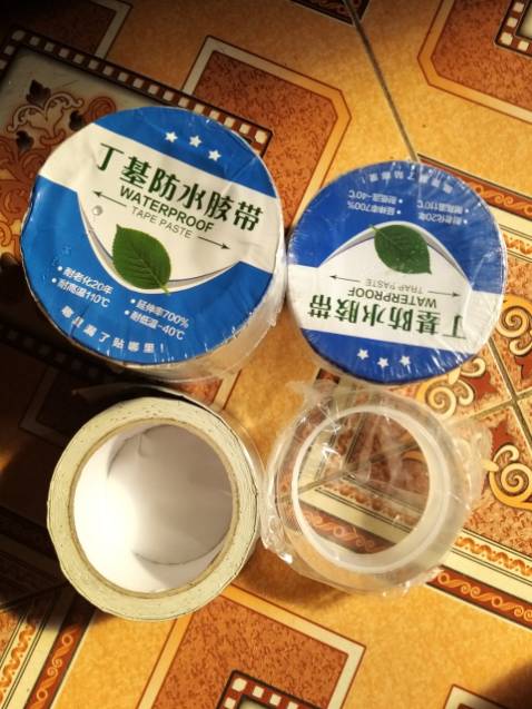 Keo siêu rởm, lớp keo như làm bằng bột gạo, khi bóc lớp lót ra để dán, lớp keo dình vào lớp lót chứ không dính vào lớp giấy bạc, lớp giấy bạc bóc rời ra dễ dàng chứ không dính như shop quảng cáo, túm lại là bị *** rồi, vì bao bì giống hệt hàng thật