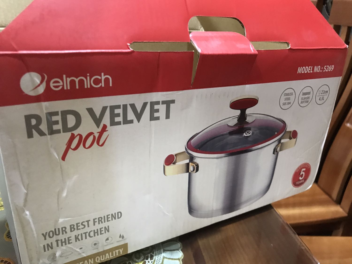 Sản phẩm đóng gói cẩn thận. Phiếu bảo hành đầy đủ.