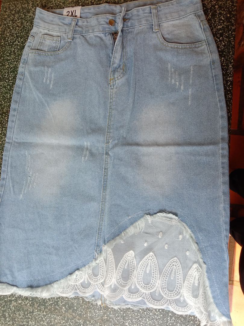 chân váy rất đẹp, dễ thương.