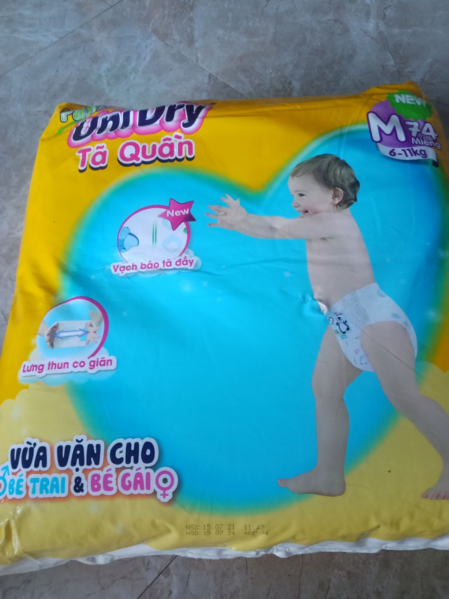 thấm hút tốt, k bị hăm, thoáng mát, rất thích sp. shop giao hàng nhanh hơn mong đợi.. sẽ ủng hộ dài dài 👍👍