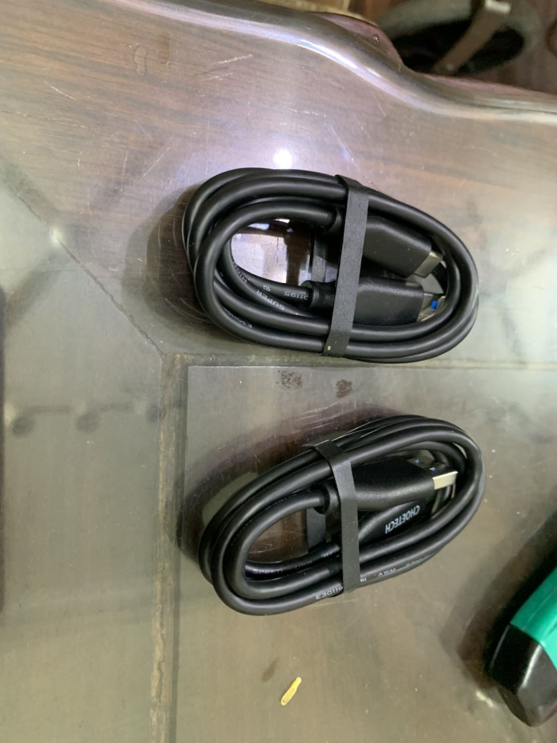 Đóng gói rất cẩn thận nhìn giống như trong hình và hôm nay mới sạc thử xem như thế nào